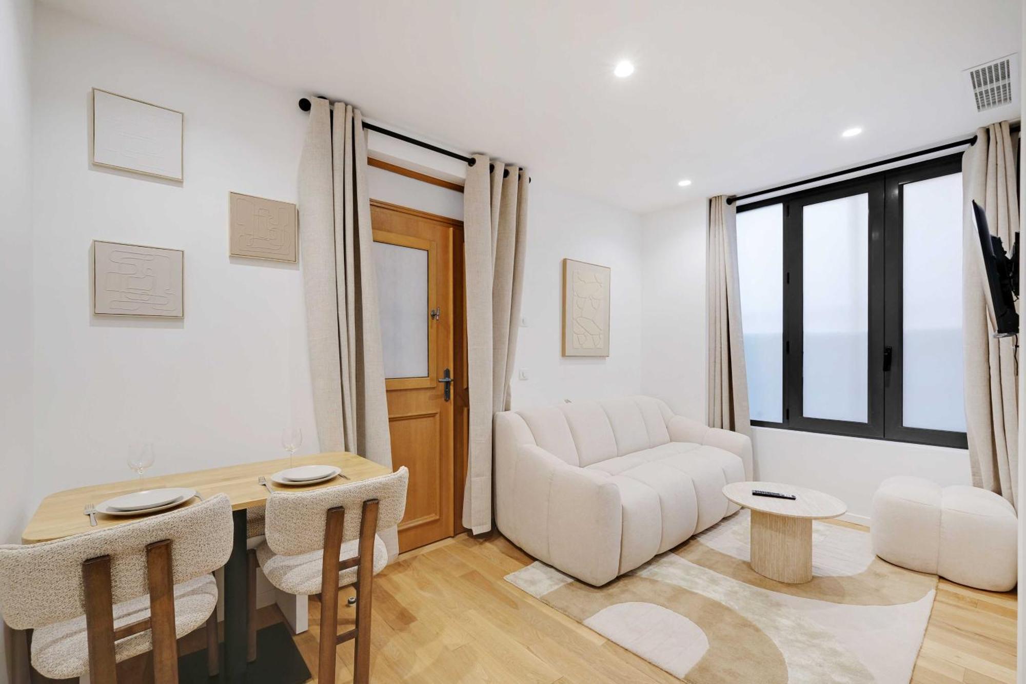 Modern Apprt 1br 4p - 2nd Paris
